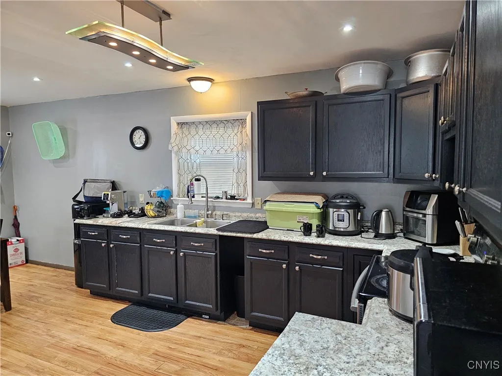 1128 West Street, Utica, New York 13501, Utica, New York 13501, 4 Bedrooms Bedrooms, 9 Rooms Rooms,3 BathroomsBathrooms,Residential,For Sale,1128 West Street, Utica, New York 13501,S1623307