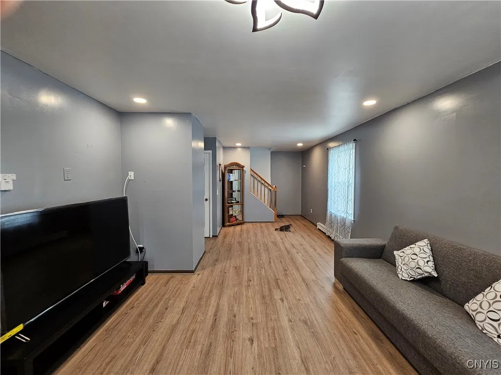 1128 West Street, Utica, New York 13501, Utica, New York 13501, 4 Bedrooms Bedrooms, 9 Rooms Rooms,3 BathroomsBathrooms,Residential,For Sale,1128 West Street, Utica, New York 13501,S1623307