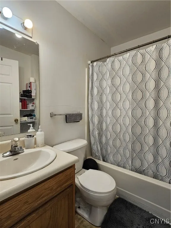 1128 West Street, Utica, New York 13501, Utica, New York 13501, 4 Bedrooms Bedrooms, 9 Rooms Rooms,3 BathroomsBathrooms,Residential,For Sale,1128 West Street, Utica, New York 13501,S1623307