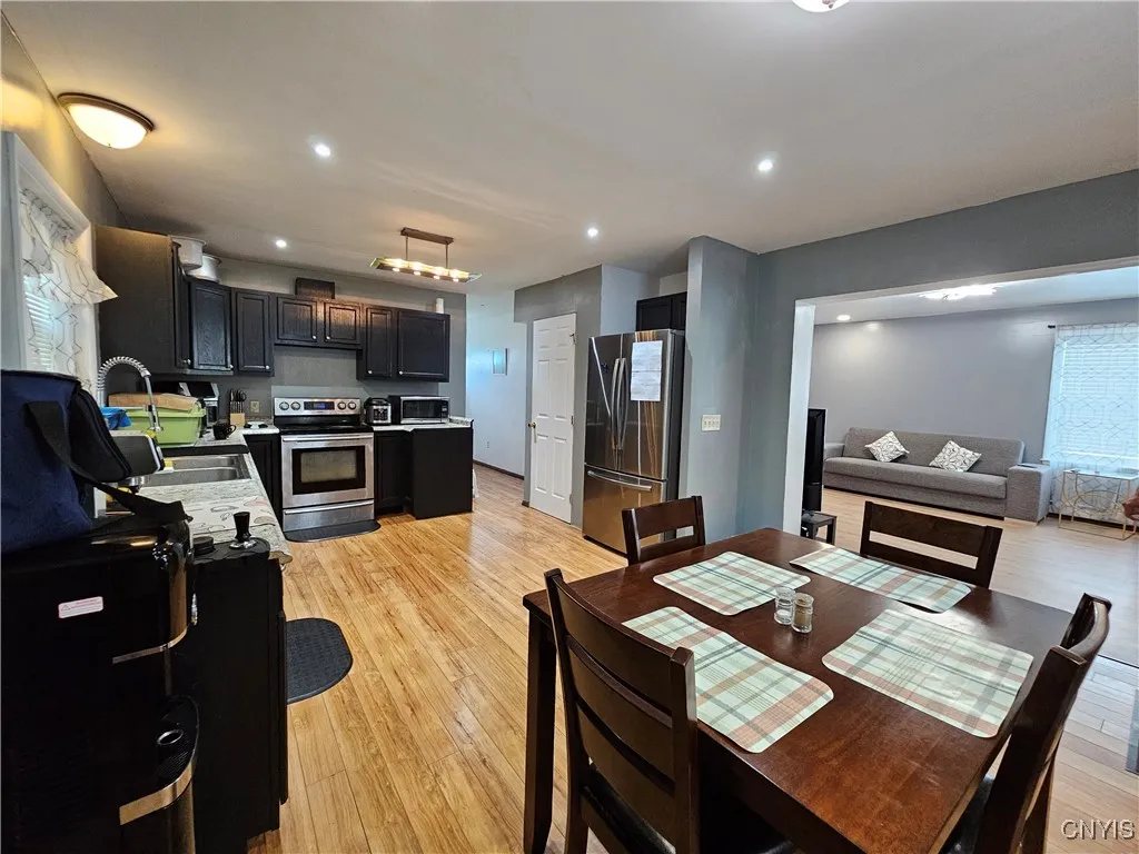 1128 West Street, Utica, New York 13501, Utica, New York 13501, 4 Bedrooms Bedrooms, 9 Rooms Rooms,3 BathroomsBathrooms,Residential,For Sale,1128 West Street, Utica, New York 13501,S1623307