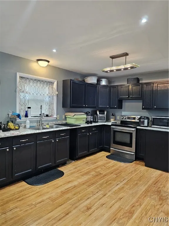 1128 West Street, Utica, New York 13501, Utica, New York 13501, 4 Bedrooms Bedrooms, 9 Rooms Rooms,3 BathroomsBathrooms,Residential,For Sale,1128 West Street, Utica, New York 13501,S1623307