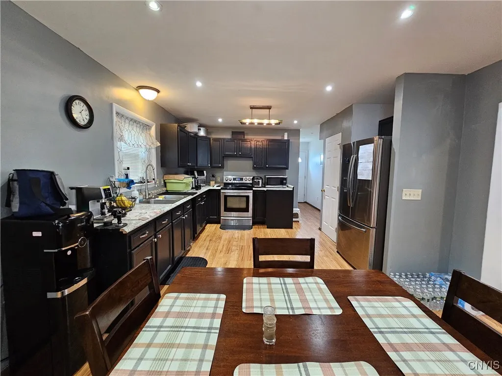 1128 West Street, Utica, New York 13501, Utica, New York 13501, 4 Bedrooms Bedrooms, 9 Rooms Rooms,3 BathroomsBathrooms,Residential,For Sale,1128 West Street, Utica, New York 13501,S1623307