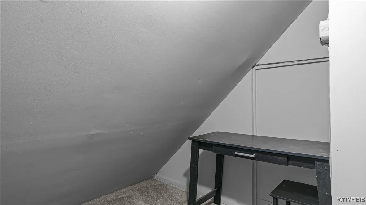 59 Inwood Place, Buffalo, New York 14209, Buffalo, New York 14209, 8 Bedrooms Bedrooms, ,3 BathroomsBathrooms,Residential,For Sale,59 Inwood Place, Buffalo, New York 14209,B1612532