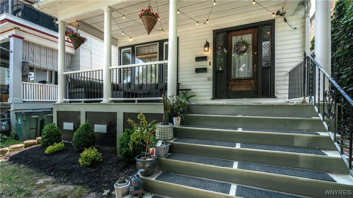 59 Inwood Place, Buffalo, New York 14209, Buffalo, New York 14209, 8 Bedrooms Bedrooms, ,3 BathroomsBathrooms,Residential,For Sale,59 Inwood Place, Buffalo, New York 14209,B1612532