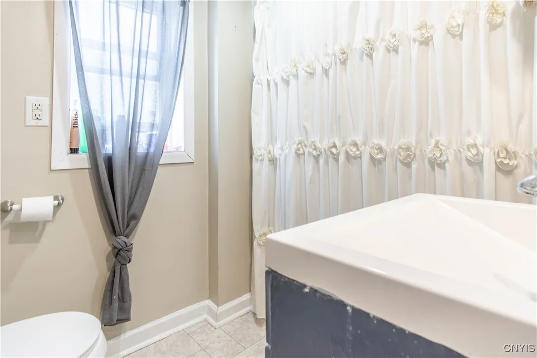 218 South Rutland Street, Watertown City, New York, Watertown City, New York 13601, 3 Bedrooms Bedrooms, 6 Rooms Rooms,1 BathroomBathrooms,Residential,For Sale,218 South Rutland Street, Watertown City, New York,S1623301