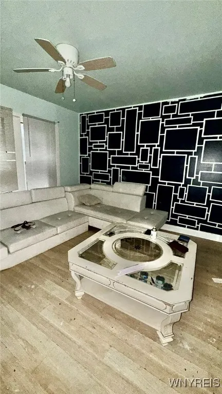 486 20th Street, Niagara Falls, New York 14303, Niagara Falls, New York 14303, 4 Bedrooms Bedrooms, 8 Rooms Rooms,1 BathroomBathrooms,Residential,For Sale,486 20th Street, Niagara Falls, New York 14303,B1623353