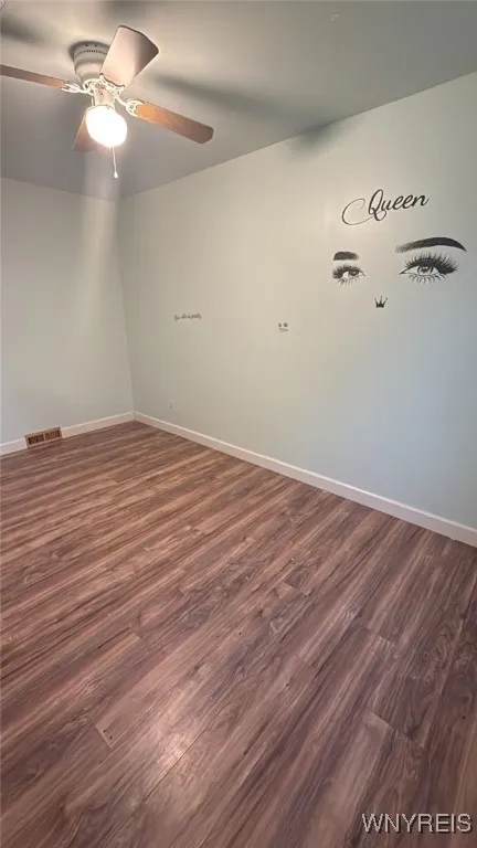 486 20th Street, Niagara Falls, New York 14303, Niagara Falls, New York 14303, 4 Bedrooms Bedrooms, 8 Rooms Rooms,1 BathroomBathrooms,Residential,For Sale,486 20th Street, Niagara Falls, New York 14303,B1623353