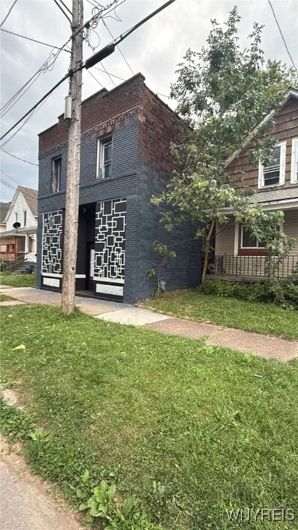 486 20th Street, Niagara Falls, New York 14303, Niagara Falls, New York 14303, 4 Bedrooms Bedrooms, 8 Rooms Rooms,1 BathroomBathrooms,Residential,For Sale,486 20th Street, Niagara Falls, New York 14303,B1623353