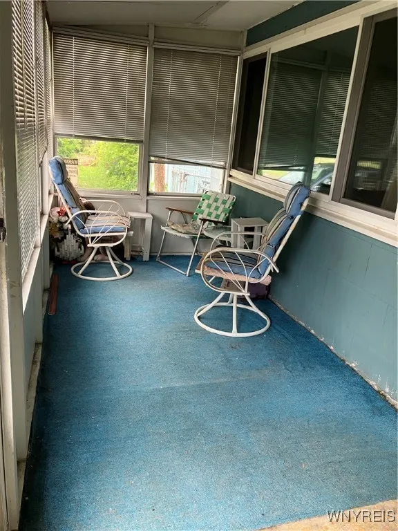 2737 21st Street, Niagara Falls, New York 14305, Niagara Falls, New York 14305, 3 Bedrooms Bedrooms, 6 Rooms Rooms,1 BathroomBathrooms,Residential Lease,For Rent,2737 21st Street, Niagara Falls, New York 14305,B1621963