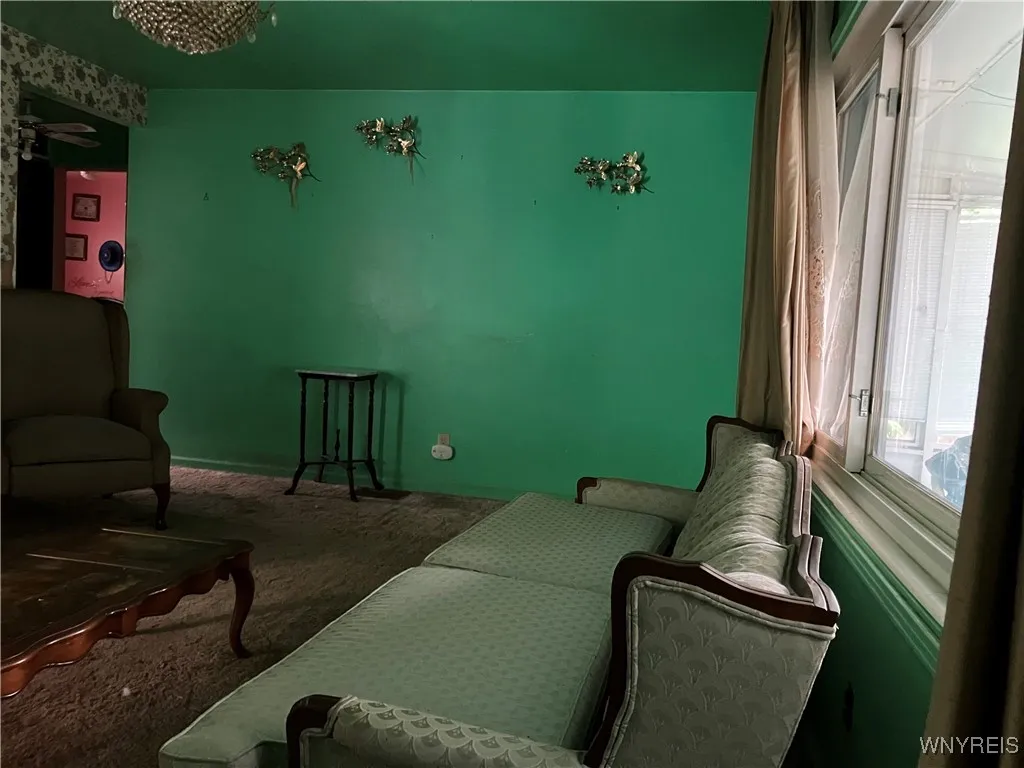 2737 21st Street, Niagara Falls, New York 14305, Niagara Falls, New York 14305, 3 Bedrooms Bedrooms, 6 Rooms Rooms,1 BathroomBathrooms,Residential Lease,For Rent,2737 21st Street, Niagara Falls, New York 14305,B1621963