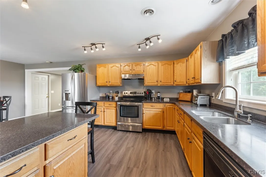 Kitchen with island seating