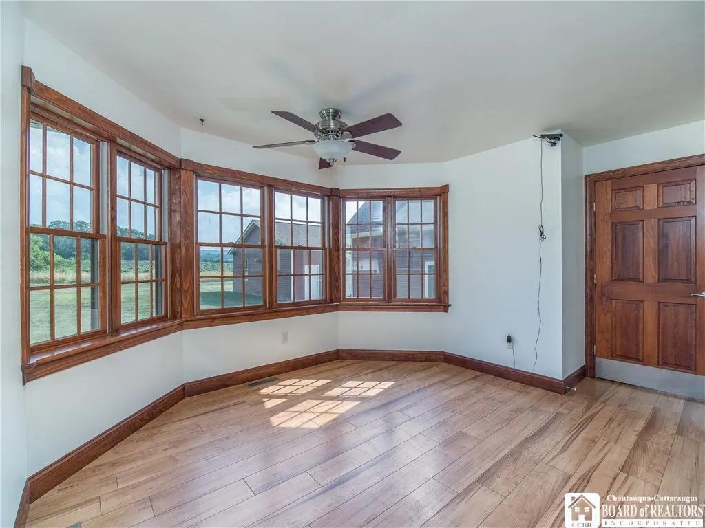 Breakfast Room
