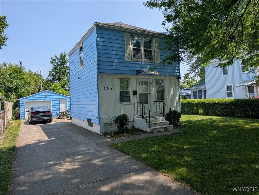 509 75th Street, Niagara Falls, New York 14304, Niagara Falls, New York 14304, 2 Bedrooms Bedrooms, 5 Rooms Rooms,1 BathroomBathrooms,Residential,For Sale,509 75th Street, Niagara Falls, New York 14304,B1623255