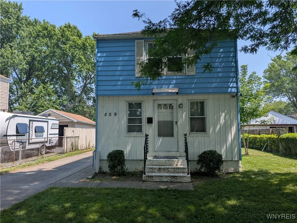 509 75th Street, Niagara Falls, New York 14304, Niagara Falls, New York 14304, 2 Bedrooms Bedrooms, 5 Rooms Rooms,1 BathroomBathrooms,Residential,For Sale,509 75th Street, Niagara Falls, New York 14304,B1623255
