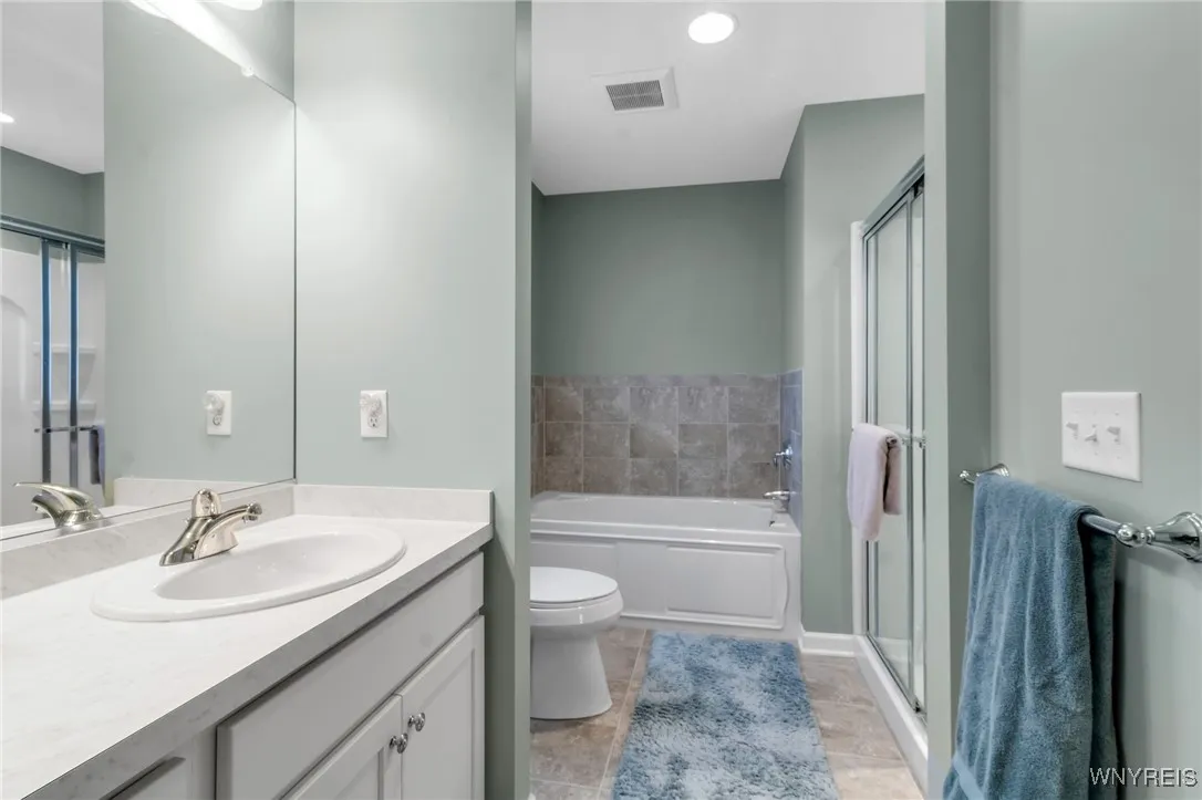 18 Lakeview Court N, Elma, New York 14059, Elma, New York 14059, 3 Bedrooms Bedrooms, 7 Rooms Rooms,2 BathroomsBathrooms,Residential,For Sale,18 Lakeview Court N, Elma, New York 14059,B1622878