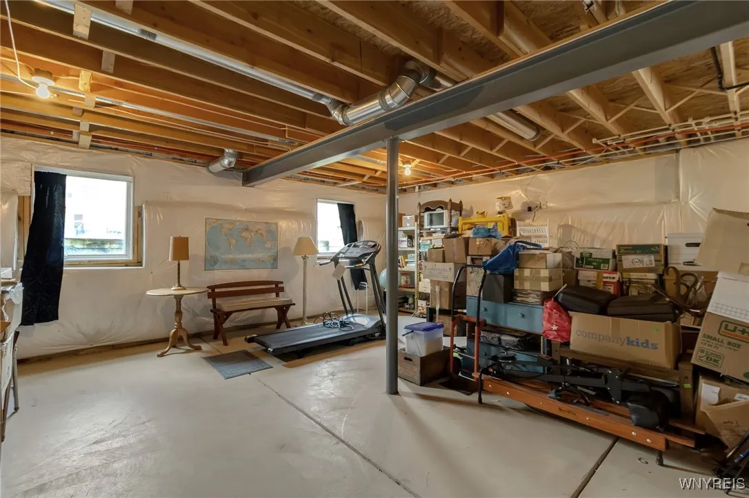 18 Lakeview Court N, Elma, New York 14059, Elma, New York 14059, 3 Bedrooms Bedrooms, 7 Rooms Rooms,2 BathroomsBathrooms,Residential,For Sale,18 Lakeview Court N, Elma, New York 14059,B1622878