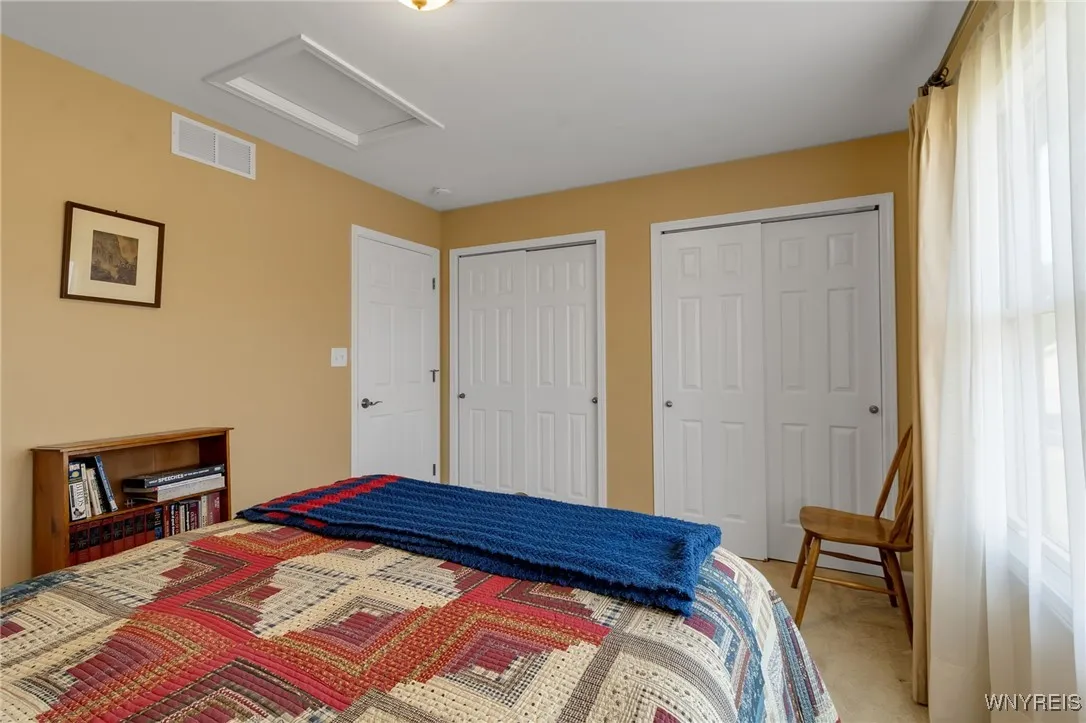 18 Lakeview Court N, Elma, New York 14059, Elma, New York 14059, 3 Bedrooms Bedrooms, 7 Rooms Rooms,2 BathroomsBathrooms,Residential,For Sale,18 Lakeview Court N, Elma, New York 14059,B1622878