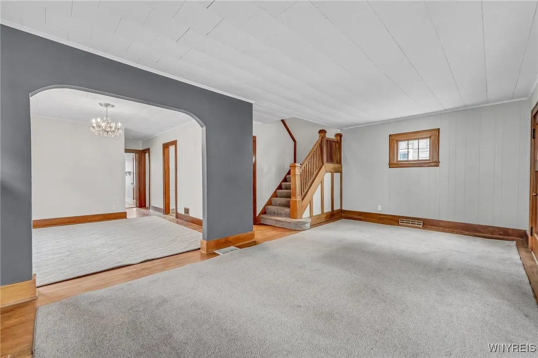 355 South Ogden Street, Buffalo, New York 14206, Buffalo, New York 14206, 3 Bedrooms Bedrooms, 9 Rooms Rooms,1 BathroomBathrooms,Residential Lease,For Rent,355 South Ogden Street, Buffalo, New York 14206,B1620989