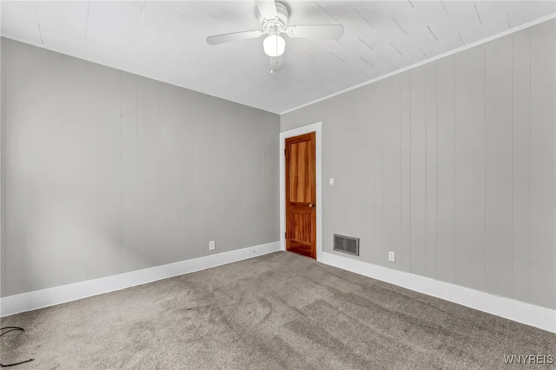355 South Ogden Street, Buffalo, New York 14206, Buffalo, New York 14206, 3 Bedrooms Bedrooms, 9 Rooms Rooms,1 BathroomBathrooms,Residential Lease,For Rent,355 South Ogden Street, Buffalo, New York 14206,B1620989