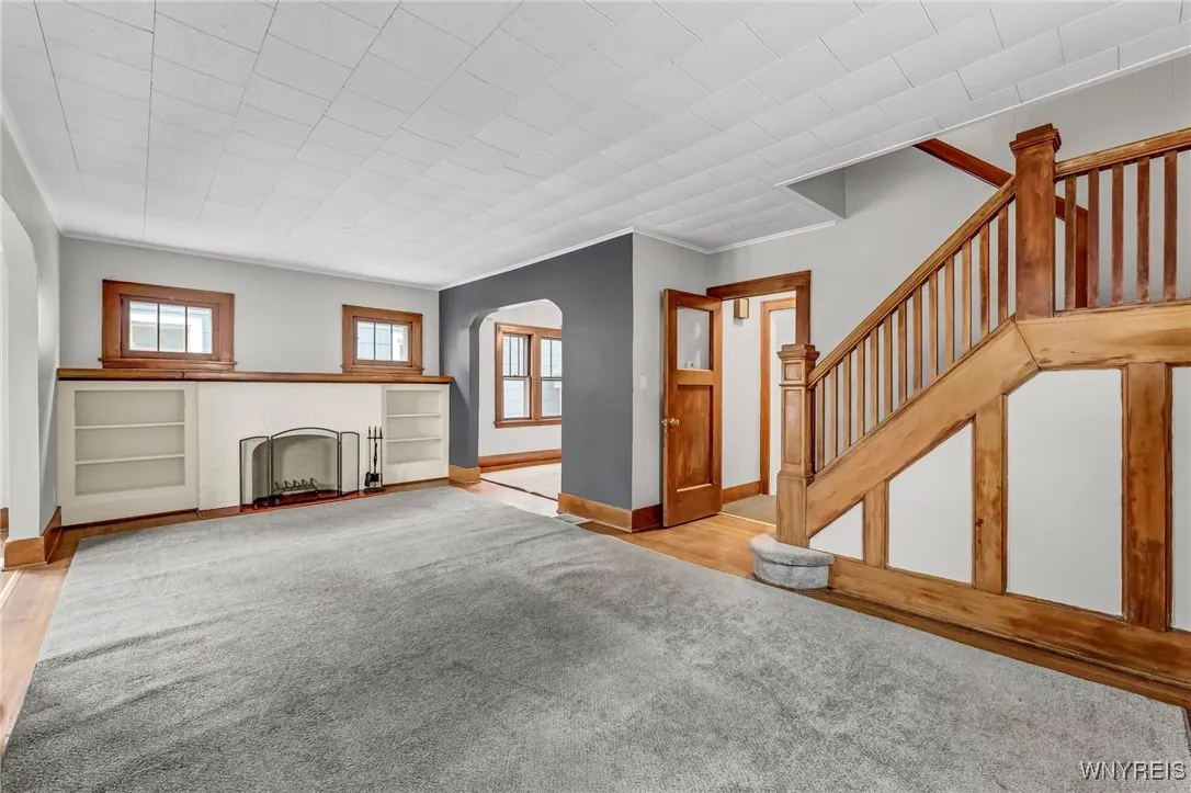 355 South Ogden Street, Buffalo, New York 14206, Buffalo, New York 14206, 3 Bedrooms Bedrooms, 9 Rooms Rooms,1 BathroomBathrooms,Residential Lease,For Rent,355 South Ogden Street, Buffalo, New York 14206,B1620989