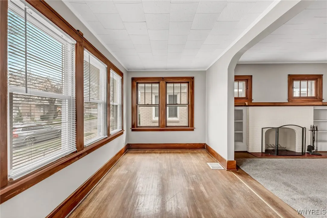 355 South Ogden Street, Buffalo, New York 14206, Buffalo, New York 14206, 3 Bedrooms Bedrooms, 9 Rooms Rooms,1 BathroomBathrooms,Residential Lease,For Rent,355 South Ogden Street, Buffalo, New York 14206,B1620989
