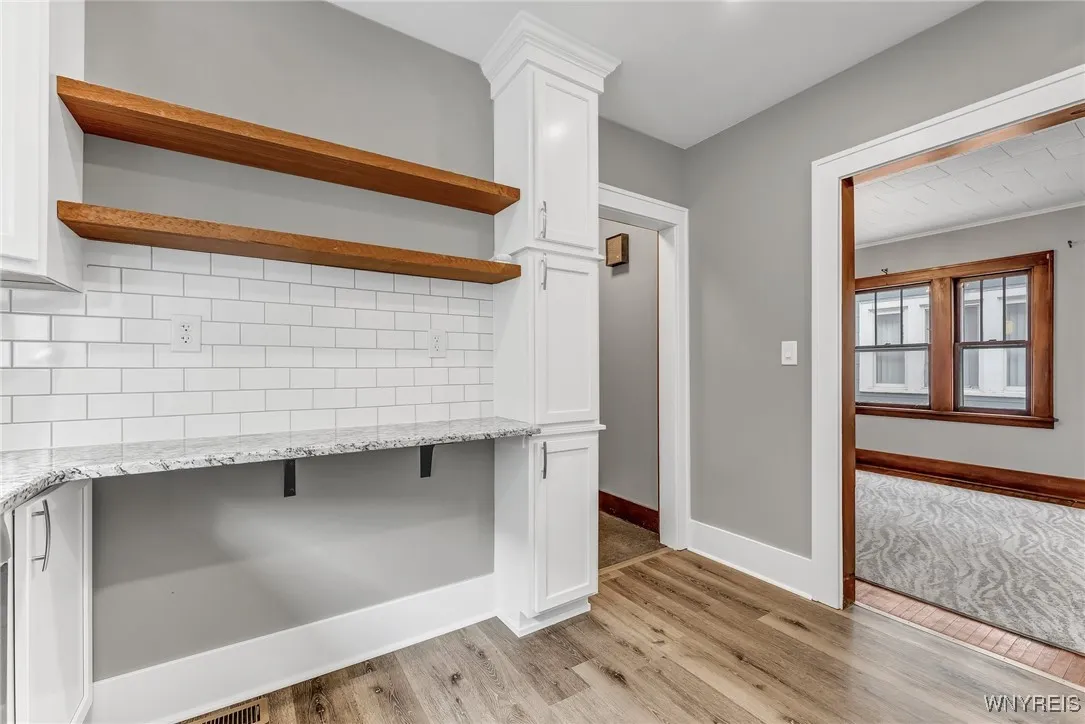 355 South Ogden Street, Buffalo, New York 14206, Buffalo, New York 14206, 3 Bedrooms Bedrooms, 9 Rooms Rooms,1 BathroomBathrooms,Residential Lease,For Rent,355 South Ogden Street, Buffalo, New York 14206,B1620989
