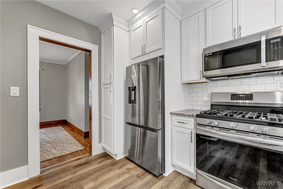 355 South Ogden Street, Buffalo, New York 14206, Buffalo, New York 14206, 3 Bedrooms Bedrooms, 9 Rooms Rooms,1 BathroomBathrooms,Residential Lease,For Rent,355 South Ogden Street, Buffalo, New York 14206,B1620989