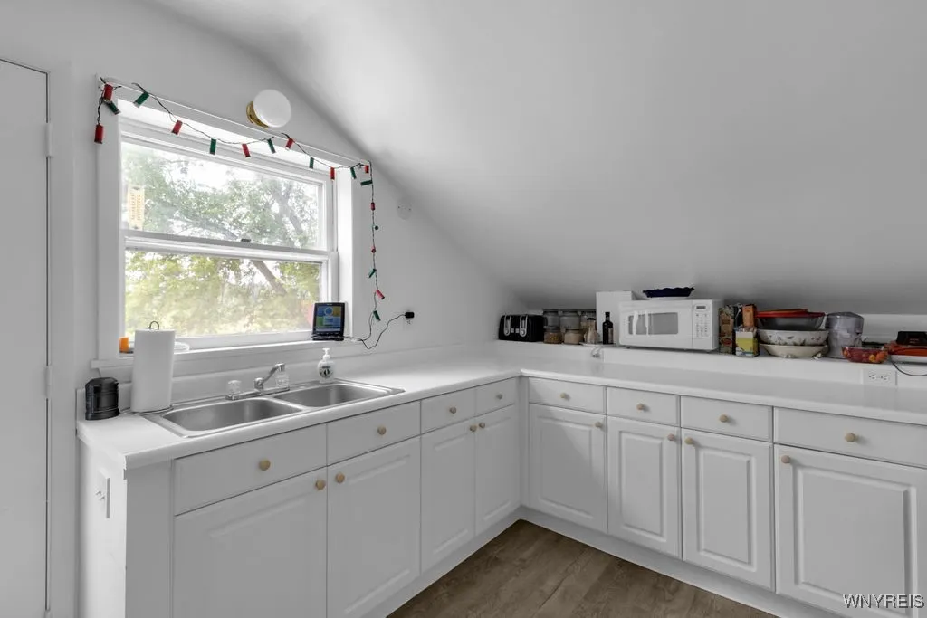 680 Centerline Road, Sheldon, New York 14145, Sheldon, New York 14145, 3 Bedrooms Bedrooms, 10 Rooms Rooms,2 BathroomsBathrooms,Residential,For Sale,680 Centerline Road, Sheldon, New York 14145,B1621006