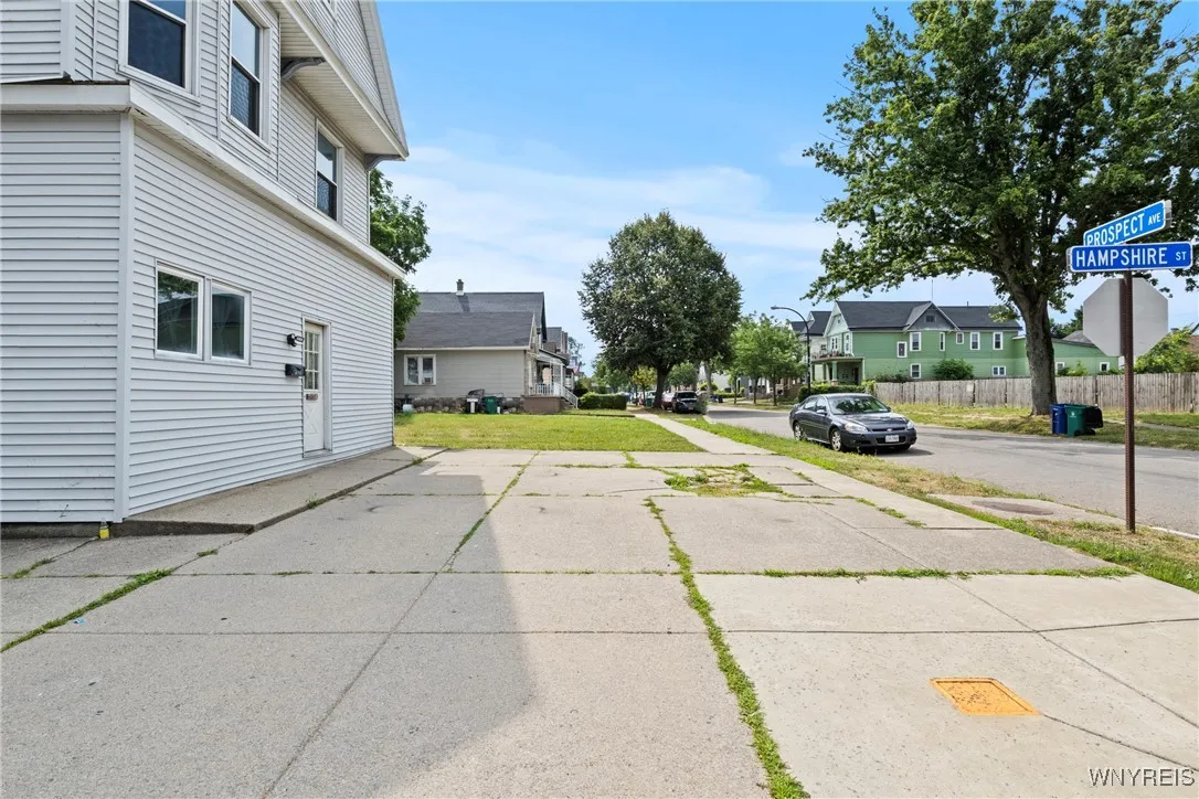 877 Prospect Avenue, Buffalo, New York 14213, Buffalo, New York 14213, 8 Bedrooms Bedrooms, ,4 BathroomsBathrooms,Residential,For Sale,877 Prospect Avenue, Buffalo, New York 14213,B1623020