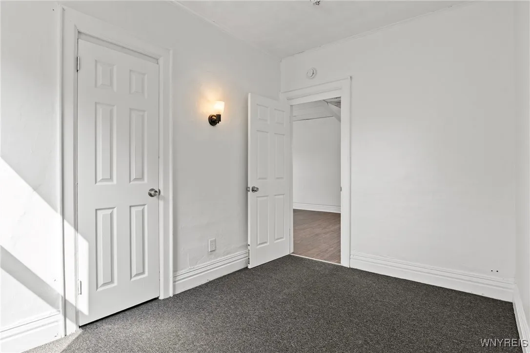 877 Prospect Avenue, Buffalo, New York 14213, Buffalo, New York 14213, 8 Bedrooms Bedrooms, ,4 BathroomsBathrooms,Residential,For Sale,877 Prospect Avenue, Buffalo, New York 14213,B1623020