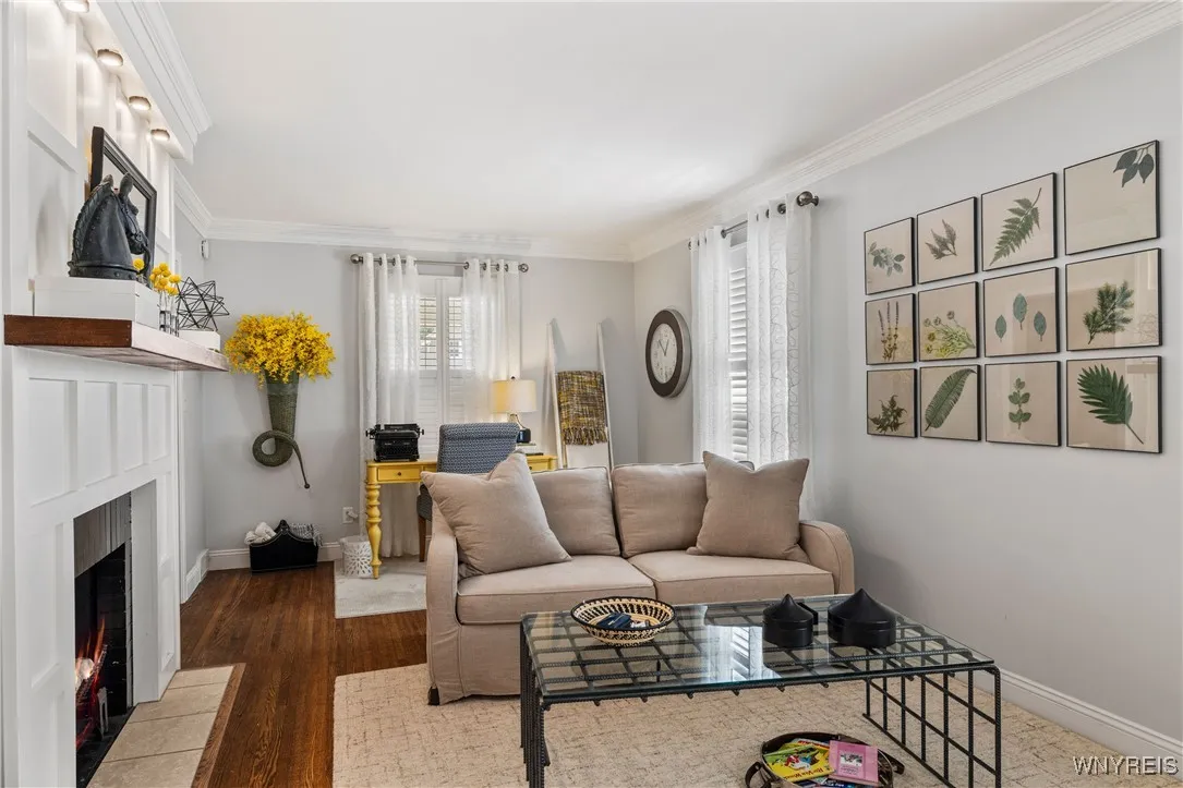 125 Hyde Park, Lockport City, New York 14094, Lockport City, New York 14094, 3 Bedrooms Bedrooms, 7 Rooms Rooms,1 BathroomBathrooms,Residential,For Sale,125 Hyde Park, Lockport City, New York 14094,B1623392
