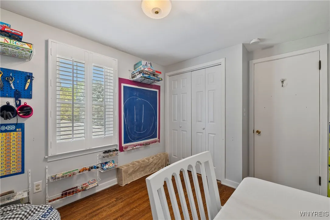 125 Hyde Park, Lockport City, New York 14094, Lockport City, New York 14094, 3 Bedrooms Bedrooms, 7 Rooms Rooms,1 BathroomBathrooms,Residential,For Sale,125 Hyde Park, Lockport City, New York 14094,B1623392