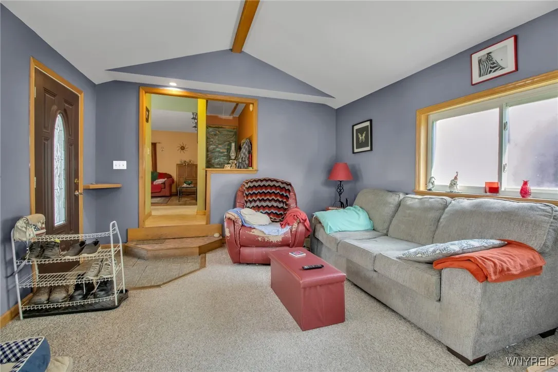 306 Barnsdale Avenue, West Seneca, New York 14224, West Seneca, New York 14224, 2 Bedrooms Bedrooms, 6 Rooms Rooms,1 BathroomBathrooms,Residential,For Sale,306 Barnsdale Avenue, West Seneca, New York 14224,B1623147