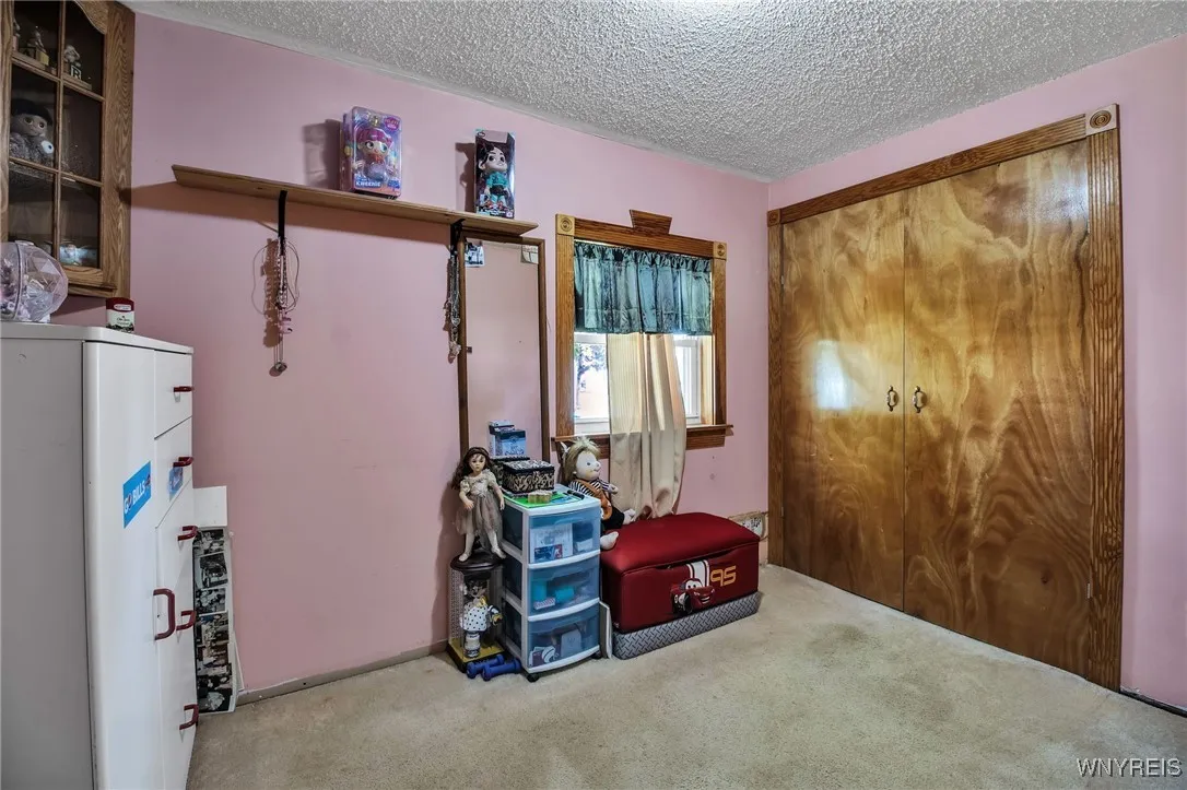 306 Barnsdale Avenue, West Seneca, New York 14224, West Seneca, New York 14224, 2 Bedrooms Bedrooms, 6 Rooms Rooms,1 BathroomBathrooms,Residential,For Sale,306 Barnsdale Avenue, West Seneca, New York 14224,B1623147