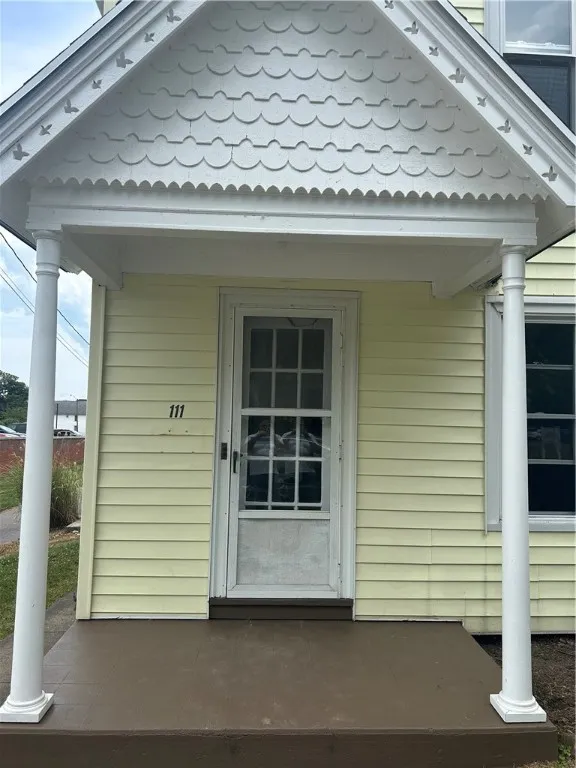 111 Lewis Street, Geneva City, New York 14456, Geneva City, New York 14456, 4 Bedrooms Bedrooms, 6 Rooms Rooms,2 BathroomsBathrooms,Residential,For Sale,111 Lewis Street, Geneva City, New York 14456,R1623228