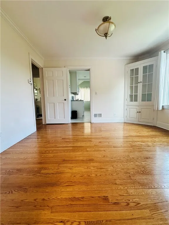171 Upper Delevan Avenue, Corning City, New York 1, Corning City, New York 14830, 3 Bedrooms Bedrooms, 9 Rooms Rooms,2 BathroomsBathrooms,Residential,For Sale,171 Upper Delevan Avenue, Corning City, New York 1,R1622725
