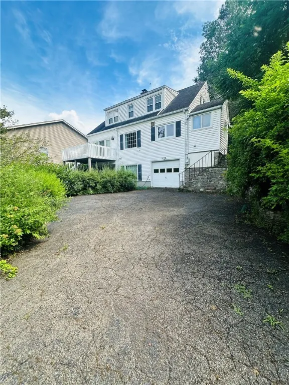 171 Upper Delevan Avenue, Corning City, New York 1, Corning City, New York 14830, 3 Bedrooms Bedrooms, 9 Rooms Rooms,2 BathroomsBathrooms,Residential,For Sale,171 Upper Delevan Avenue, Corning City, New York 1,R1622725