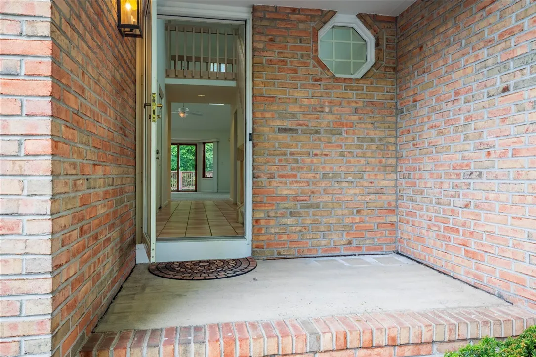 28 Chasewood Circle, Henrietta, New York 14618, Henrietta, New York 14618, 2 Bedrooms Bedrooms, 7 Rooms Rooms,1 BathroomBathrooms,Residential,For Sale,28 Chasewood Circle, Henrietta, New York 14618,R1621969