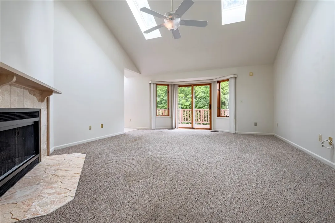 28 Chasewood Circle, Henrietta, New York 14618, Henrietta, New York 14618, 2 Bedrooms Bedrooms, 7 Rooms Rooms,1 BathroomBathrooms,Residential,For Sale,28 Chasewood Circle, Henrietta, New York 14618,R1621969