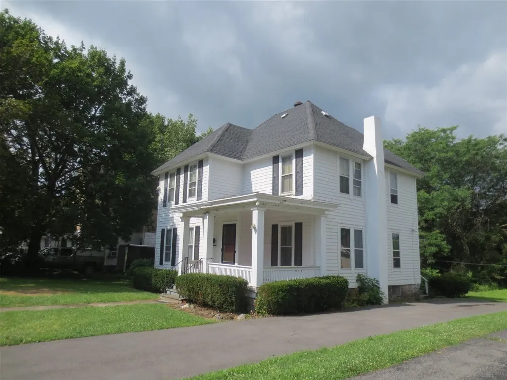 205 Madison Street, Arcadia, New York 14513, Arcadia, New York 14513, 4 Bedrooms Bedrooms, 9 Rooms Rooms,1 BathroomBathrooms,Residential,For Sale,205 Madison Street, Arcadia, New York 14513,R1623189