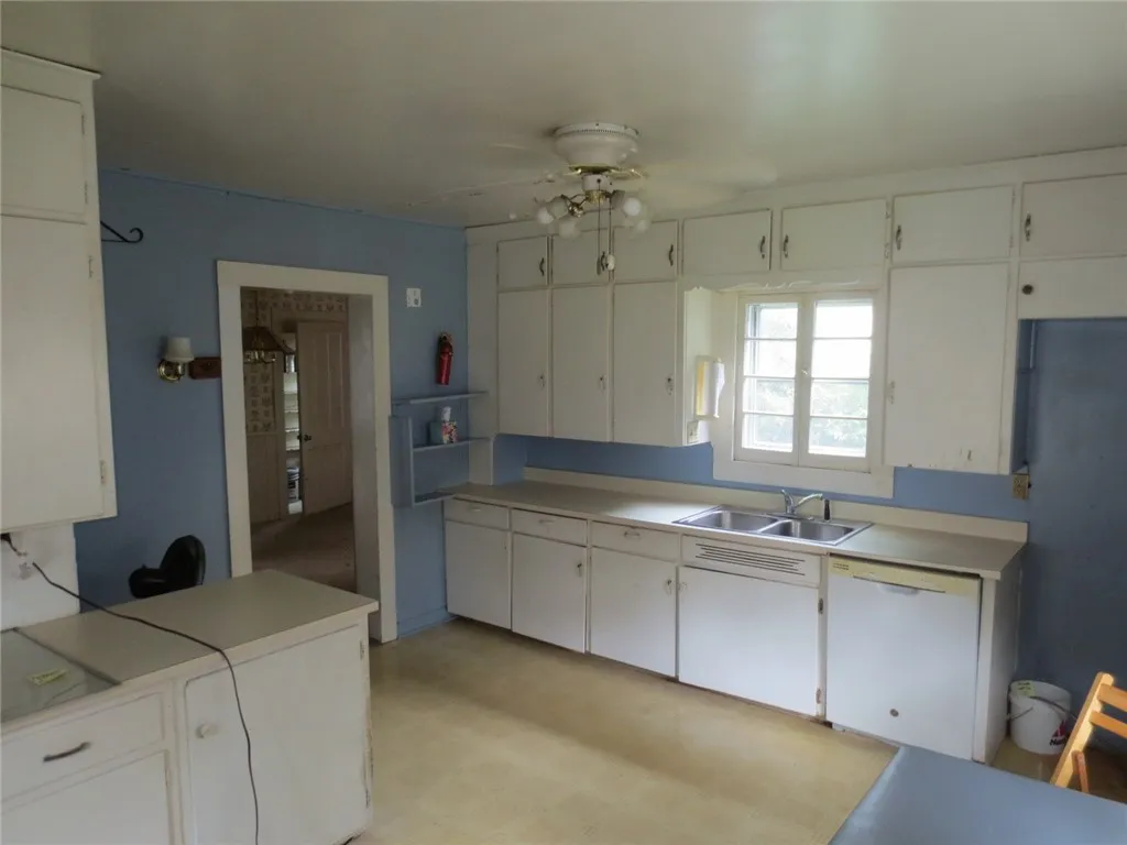205 Madison Street, Arcadia, New York 14513, Arcadia, New York 14513, 4 Bedrooms Bedrooms, 9 Rooms Rooms,1 BathroomBathrooms,Residential,For Sale,205 Madison Street, Arcadia, New York 14513,R1623189