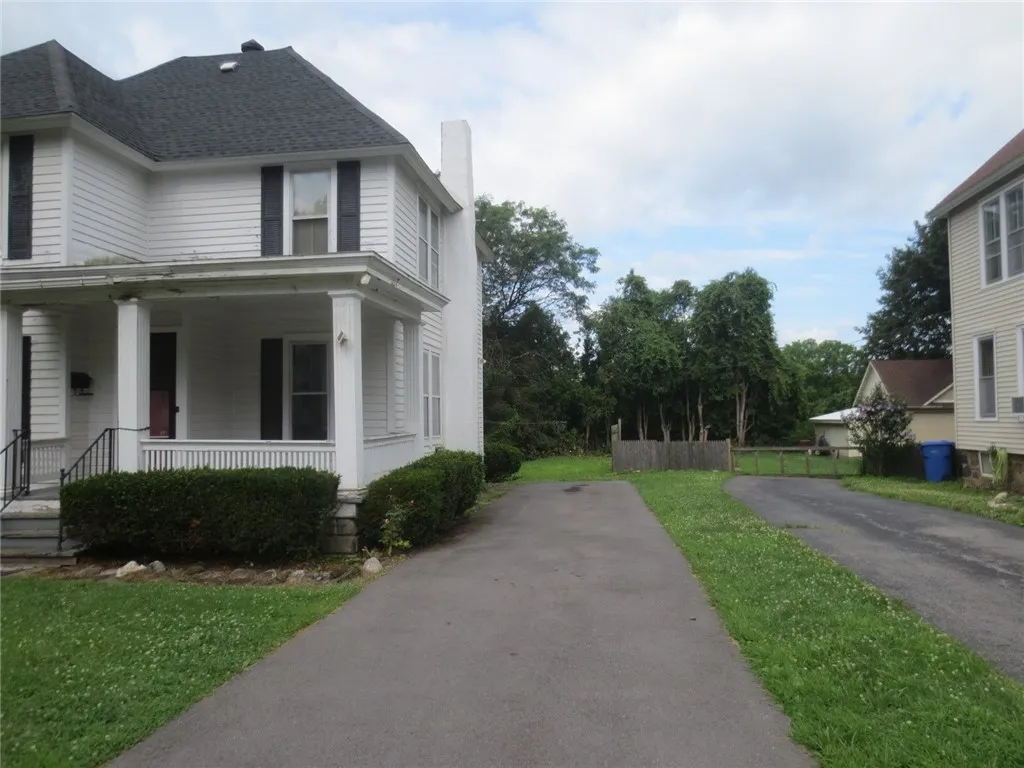 205 Madison Street, Arcadia, New York 14513, Arcadia, New York 14513, 4 Bedrooms Bedrooms, 9 Rooms Rooms,1 BathroomBathrooms,Residential,For Sale,205 Madison Street, Arcadia, New York 14513,R1623189