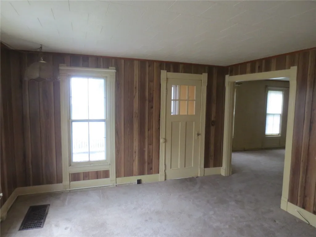 205 Madison Street, Arcadia, New York 14513, Arcadia, New York 14513, 4 Bedrooms Bedrooms, 9 Rooms Rooms,1 BathroomBathrooms,Residential,For Sale,205 Madison Street, Arcadia, New York 14513,R1623189