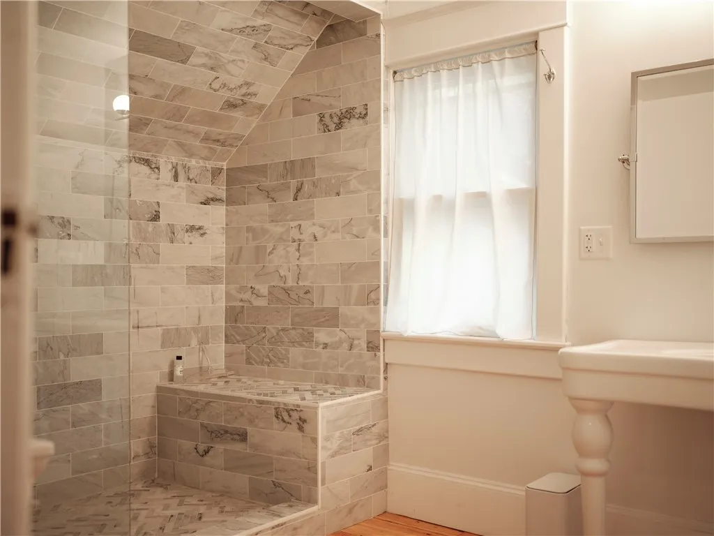 38 Lake Street, Harpersfield, New York 12167, Harpersfield, New York 12167, 3 Bedrooms Bedrooms, 6 Rooms Rooms,2 BathroomsBathrooms,Residential Lease,For Rent,38 Lake Street, Harpersfield, New York 12167,R1623390