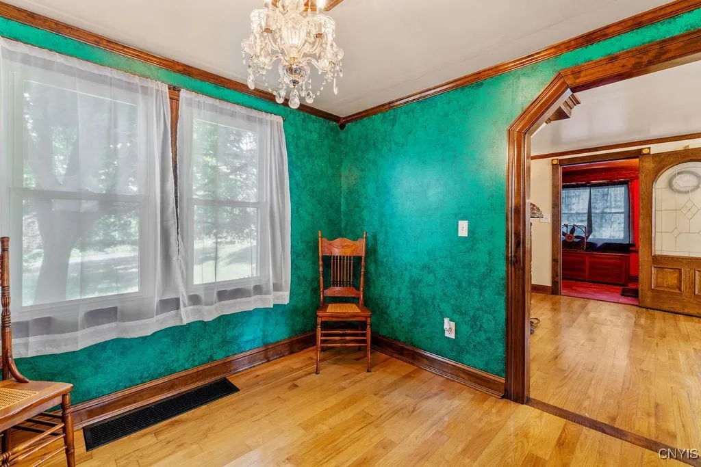 703 Mountainview Avenue East, Syracuse, New York 1, Syracuse, New York 13224, 2 Bedrooms Bedrooms, 6 Rooms Rooms,1 BathroomBathrooms,Residential,For Sale,703 Mountainview Avenue East, Syracuse, New York 1,S1622205