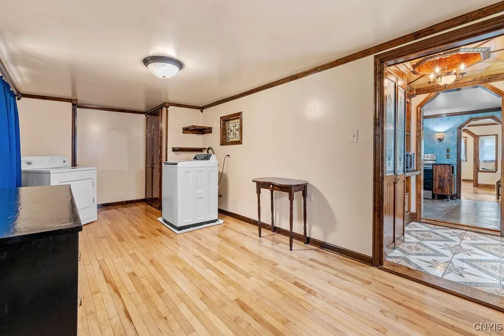 703 Mountainview Avenue East, Syracuse, New York 1, Syracuse, New York 13224, 2 Bedrooms Bedrooms, 6 Rooms Rooms,1 BathroomBathrooms,Residential,For Sale,703 Mountainview Avenue East, Syracuse, New York 1,S1622205