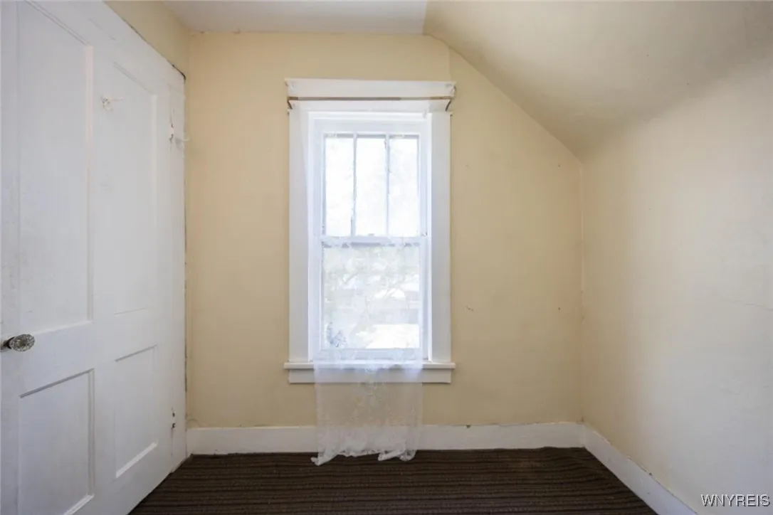 368 Bristol Street, Buffalo, New York 14206, Buffalo, New York 14206, 4 Bedrooms Bedrooms, ,2 BathroomsBathrooms,Residential,For Sale,368 Bristol Street, Buffalo, New York 14206,B1622763