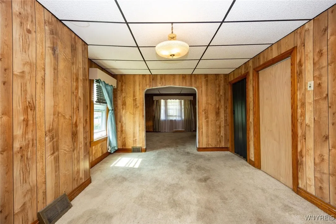 368 Bristol Street, Buffalo, New York 14206, Buffalo, New York 14206, 4 Bedrooms Bedrooms, ,2 BathroomsBathrooms,Residential,For Sale,368 Bristol Street, Buffalo, New York 14206,B1622763