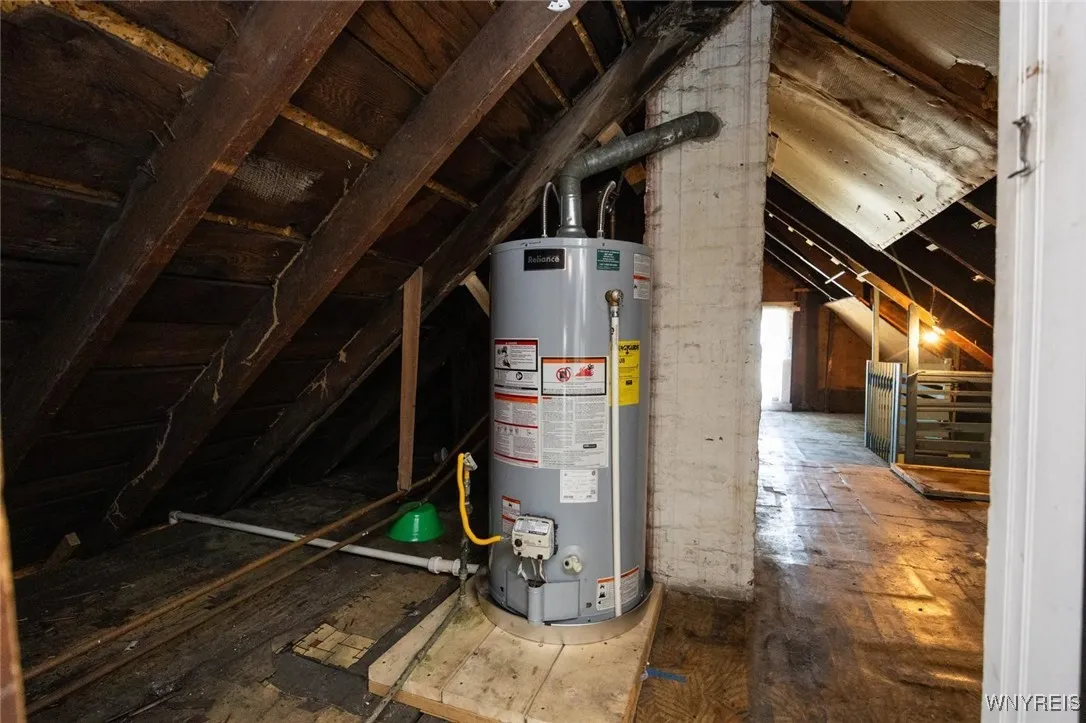 368 Bristol Street, Buffalo, New York 14206, Buffalo, New York 14206, 4 Bedrooms Bedrooms, ,2 BathroomsBathrooms,Residential,For Sale,368 Bristol Street, Buffalo, New York 14206,B1622763