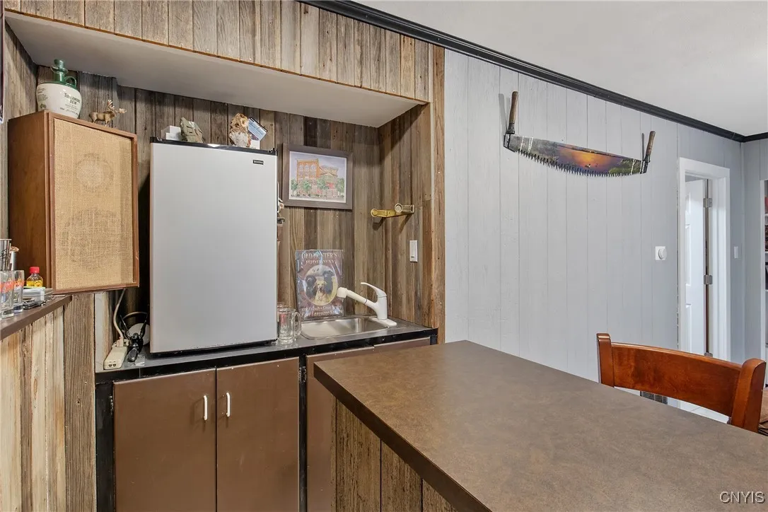 202 Resseguie Drive, Van Buren, New York 13209, Van Buren, New York 13209, 3 Bedrooms Bedrooms, 8 Rooms Rooms,1 BathroomBathrooms,Residential,For Sale,202 Resseguie Drive, Van Buren, New York 13209,S1622255